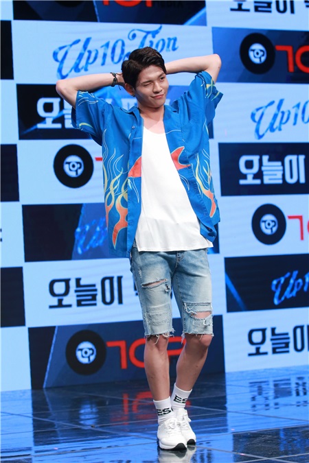 男团UP10TION在首尔江南区举行迷你专辑《Summer go!》Showcase