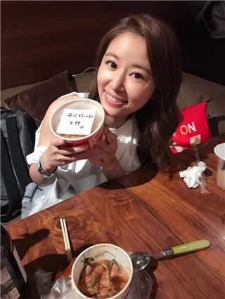 林心如的美食指定任务 换李李仁接棒瓮窑鸡