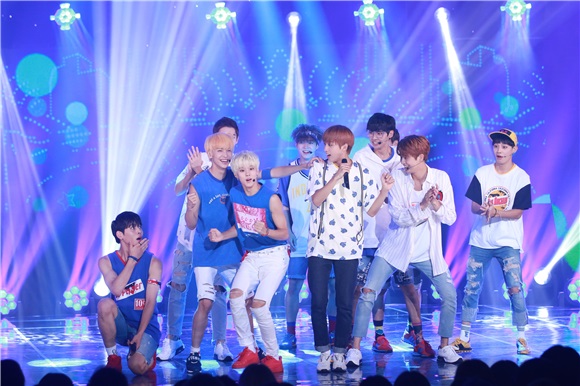 《The show》韩秀榜 VIXX、I.O.I等出演