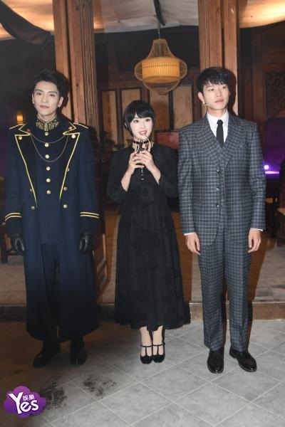 〈Yes 浙江现场〉刘亦菲国民装尽显东方美人气韵 井柏然儒雅现身养眼十足