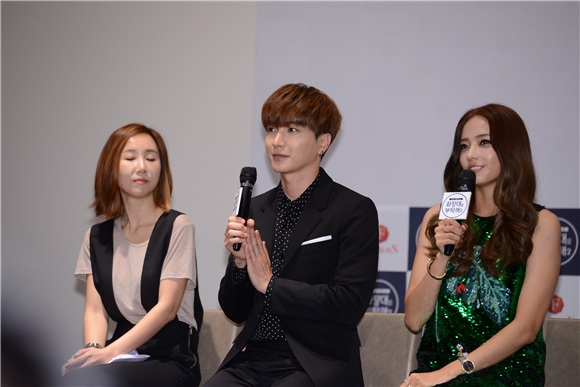 《拜托了化妆台》第二季制作发布会 Super Junior 利特、韩彩英等出席