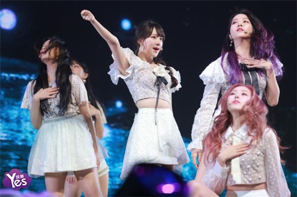 〈Yes 首尔现场〉女团GFRIEND出道近三年 发行第6张迷你专辑