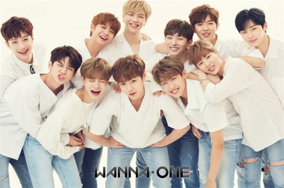 「WANNA ONE」10月席卷全台台湾练习生赖冠霖光荣归乡(阿哲)