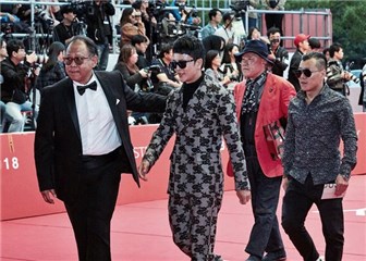 谷尚蔚釜山电影节开幕式红毯照