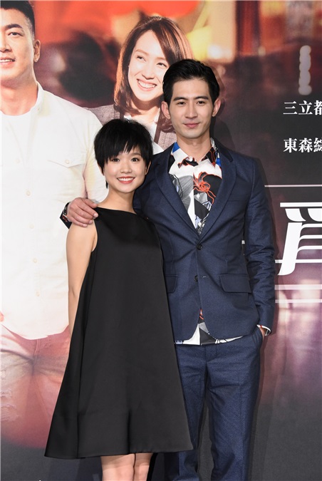 李沛旭、简宏霖、小薰、严正岚出席戏剧《只为你停留》首映会