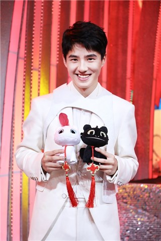 (东方卫视春晚刘昊然剧照)