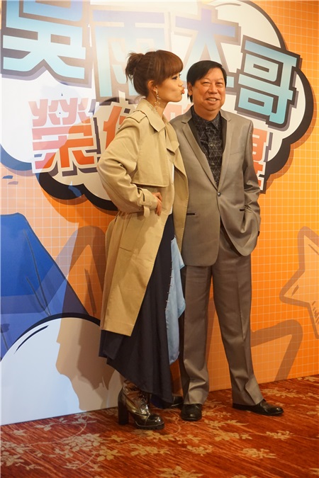 吴雨 、林峯、容祖儿、李克勤、Twins 围访