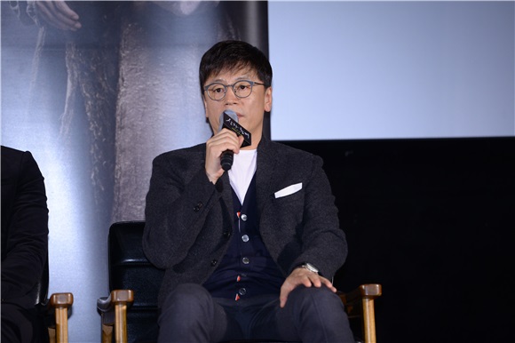 河正宇、车太贤等出席《与神同行》治作发布会