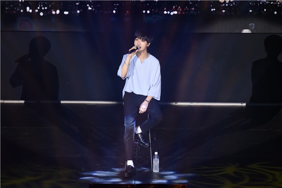 韩团SUPER JUNIOR成员艺声来台出席宣传专辑活动