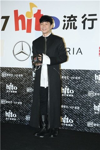 〈Yes台北现场〉林俊杰HITO流行音乐奖获三奖 金曲歌王看好周杰伦