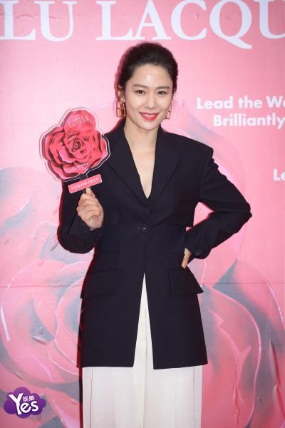 秀智、李美淑、金贤珠等出席首尔某品牌活动