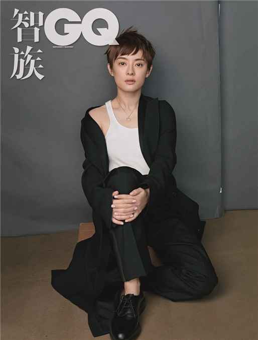 孙俪完美变身「封面收割机」 一个月三个时尚封面
