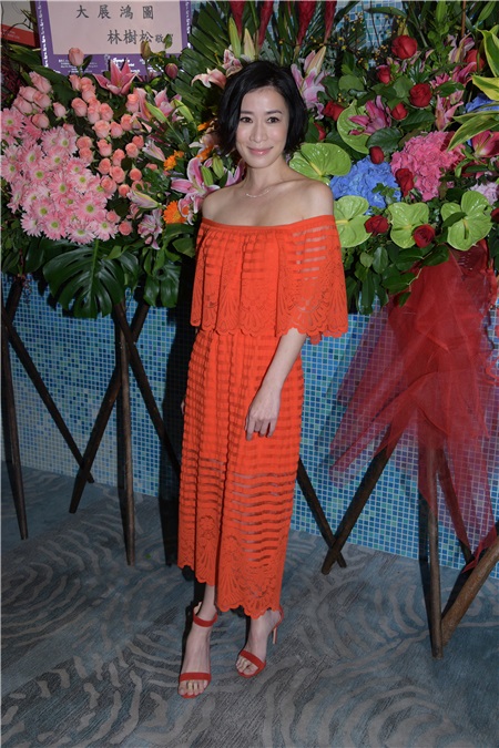 邝美云、佘诗曼、刘嘉玲等出席「餐厅开张」活动
