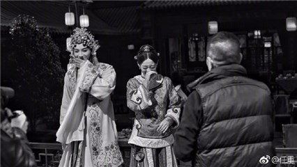 《那年花开月正圆》的赵白石超有才 能文允武还会摄影哩！