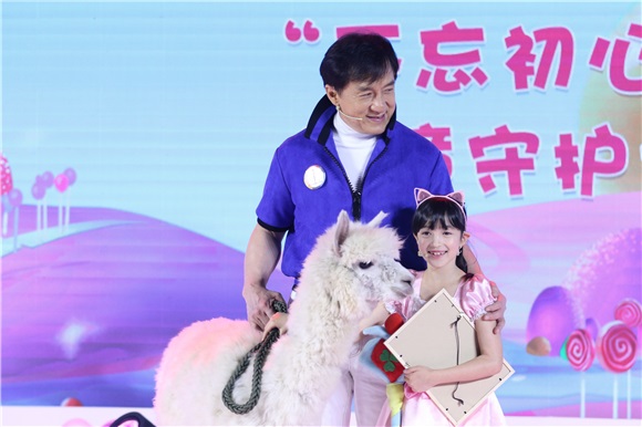 成龙再打造动画片 索吻夏天被拒直呼「没面子」