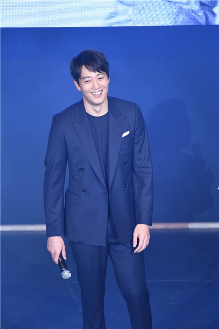 韩星金来元举办粉丝见面会