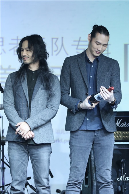 目思者乐队分享十年《小人物》心路历程 周杰伦小霞隔空力挺