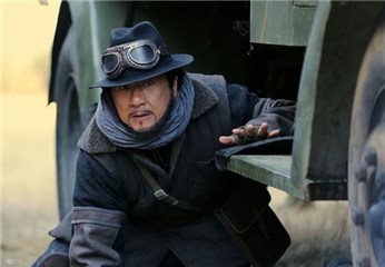 成龙爱开黄子韬玩笑 唱歌跑调成开心果