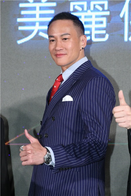 何润东出席医美品媒体茶会