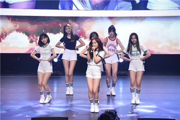 女团GFRIEND来台举办迷你演唱会