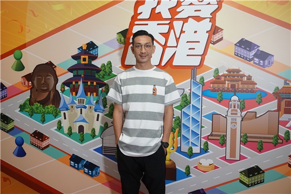 曾志伟、林夏薇、黎耀祥、李灿森等现身为节目《我爱香港》录影