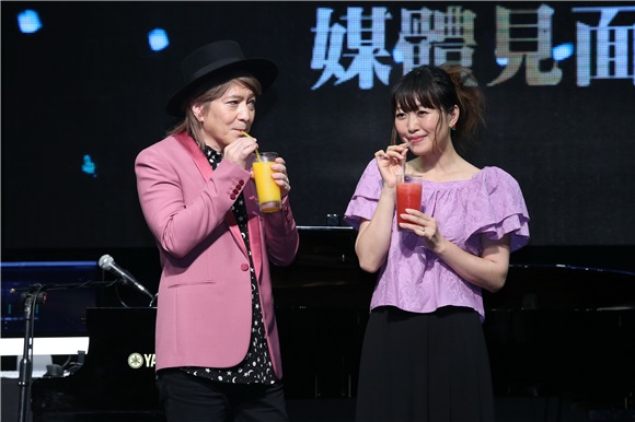 小室哲哉.坂本美雨 记者会