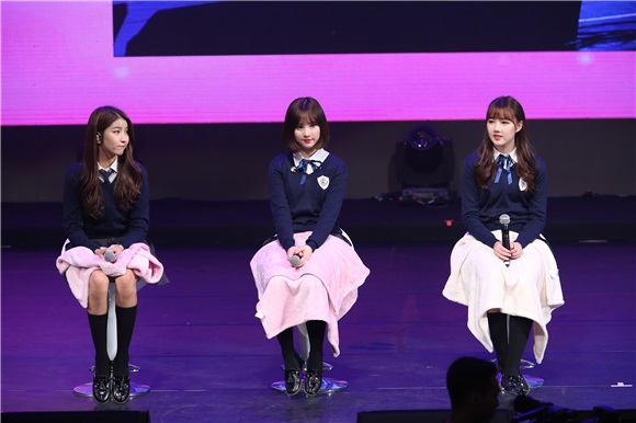 韩国女团Gfriend举办粉丝演唱会