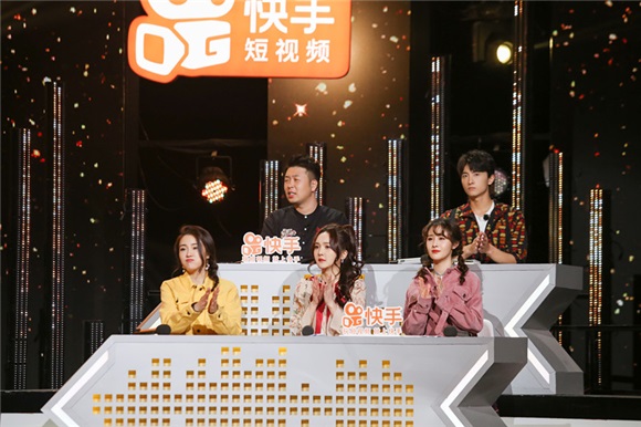张凯丽伪装声音空降《声临其境》? 张可盈竟然认错妈