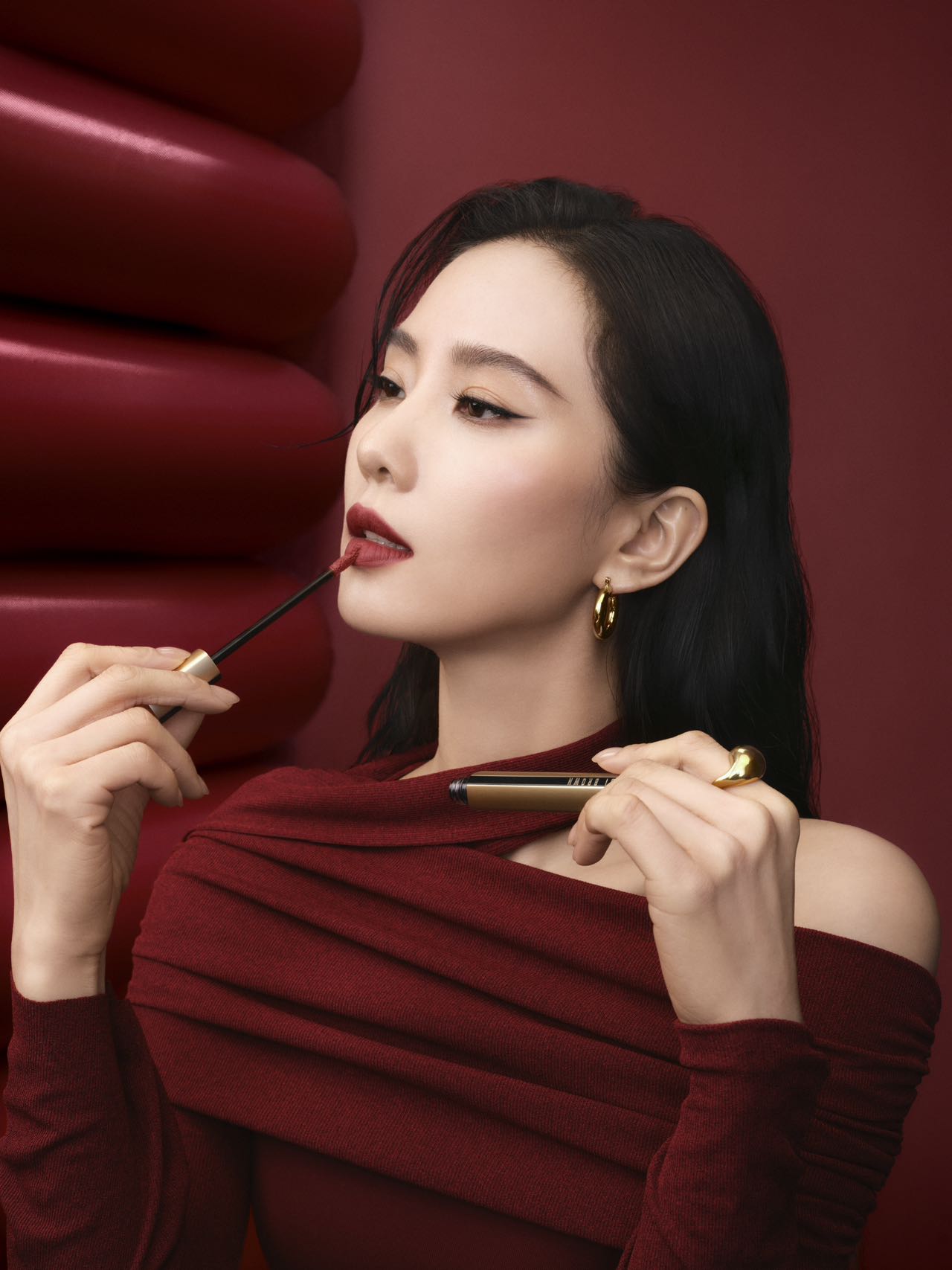 刘诗诗官宣Bobbi Brown全球品牌代言人，爆剧女主红利尽显
