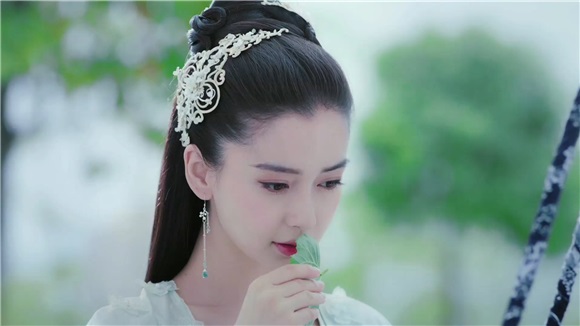 Angelababy辣妈变谋略人妻 娉婷王爷大婚隐居世外