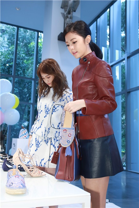 任容萱、简嫚书出席《longchamp2017春夏新品》监赏会