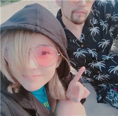 昆凌与周杰伦PK宝宝衣服搭配赛 分明就是场甜蜜蜜的恩爱秀