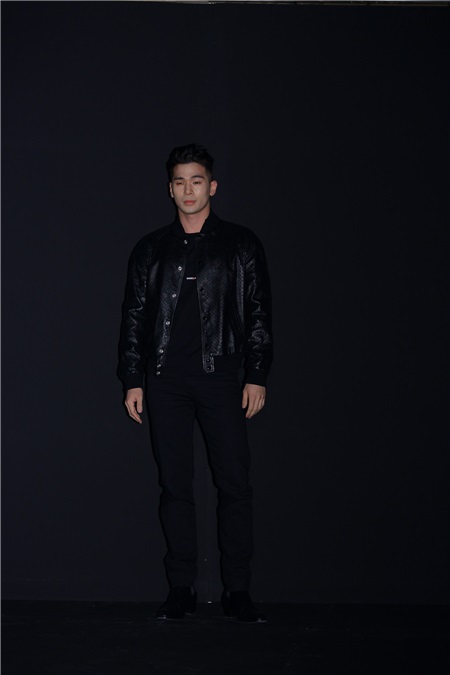 郑雨盛、朴炯植、李洙赫等出席某品牌活动