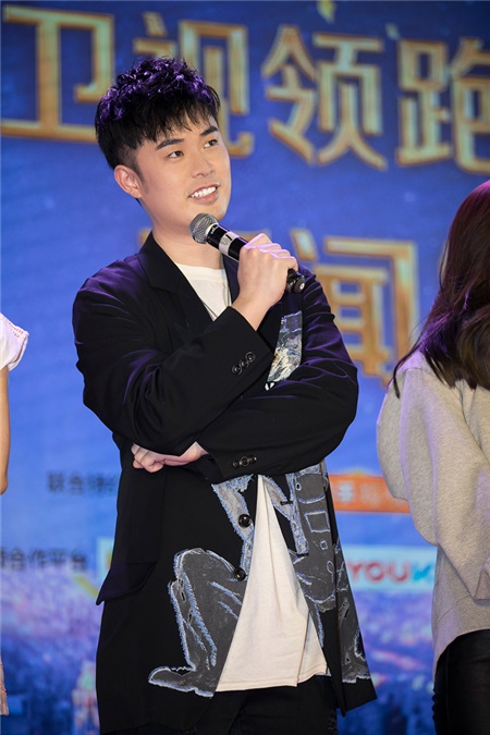 陈赫出席跨年晚会发布会 透露2018计划:回到演员本职拍更多戏