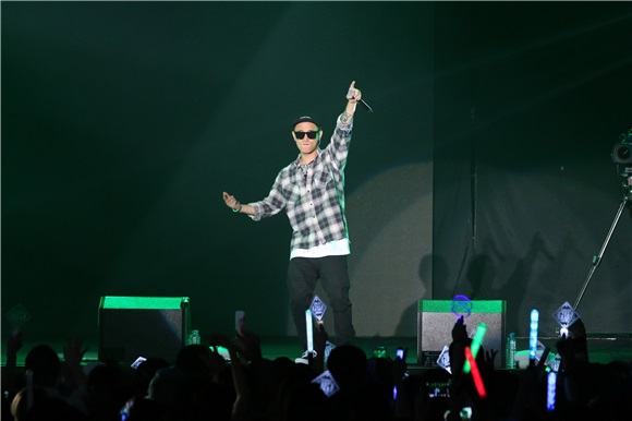 韩国歌手GARY个人演唱会