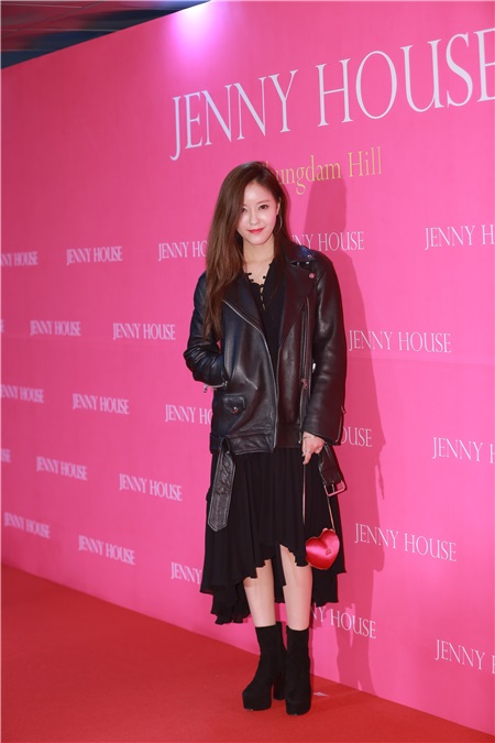 〈Yes 首尔现场〉T-ara 孝敏、韩志旼等 出席JENNY HOUSE 「慈善捐款派对」