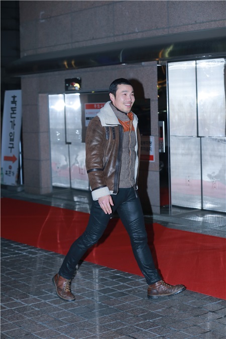 徐玄振、柳演锡、金旻载、陈京等出席《浪漫医生金实福》终映宴