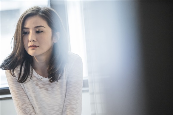 Twins变「苦难闺蜜」 细腻演绎《不爱之恩》