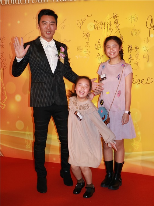 锺镇涛、关之琳等出席《2016CASH周年晚宴暨金帆音乐奖颁奖典礼》晚宴及主礼仪式