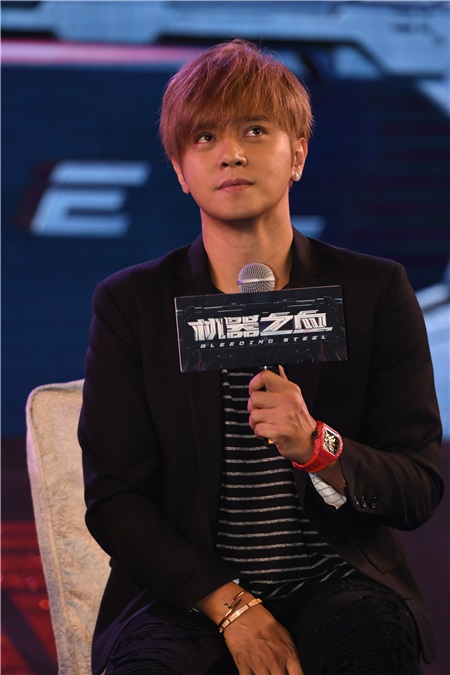 罗志祥首演人类挑战大 拍摄危险戏份均亲上阵