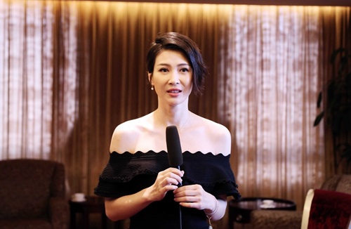 童蕾《宜昌保卫战》开播发布会 饰演特工打破柔美高冷十足