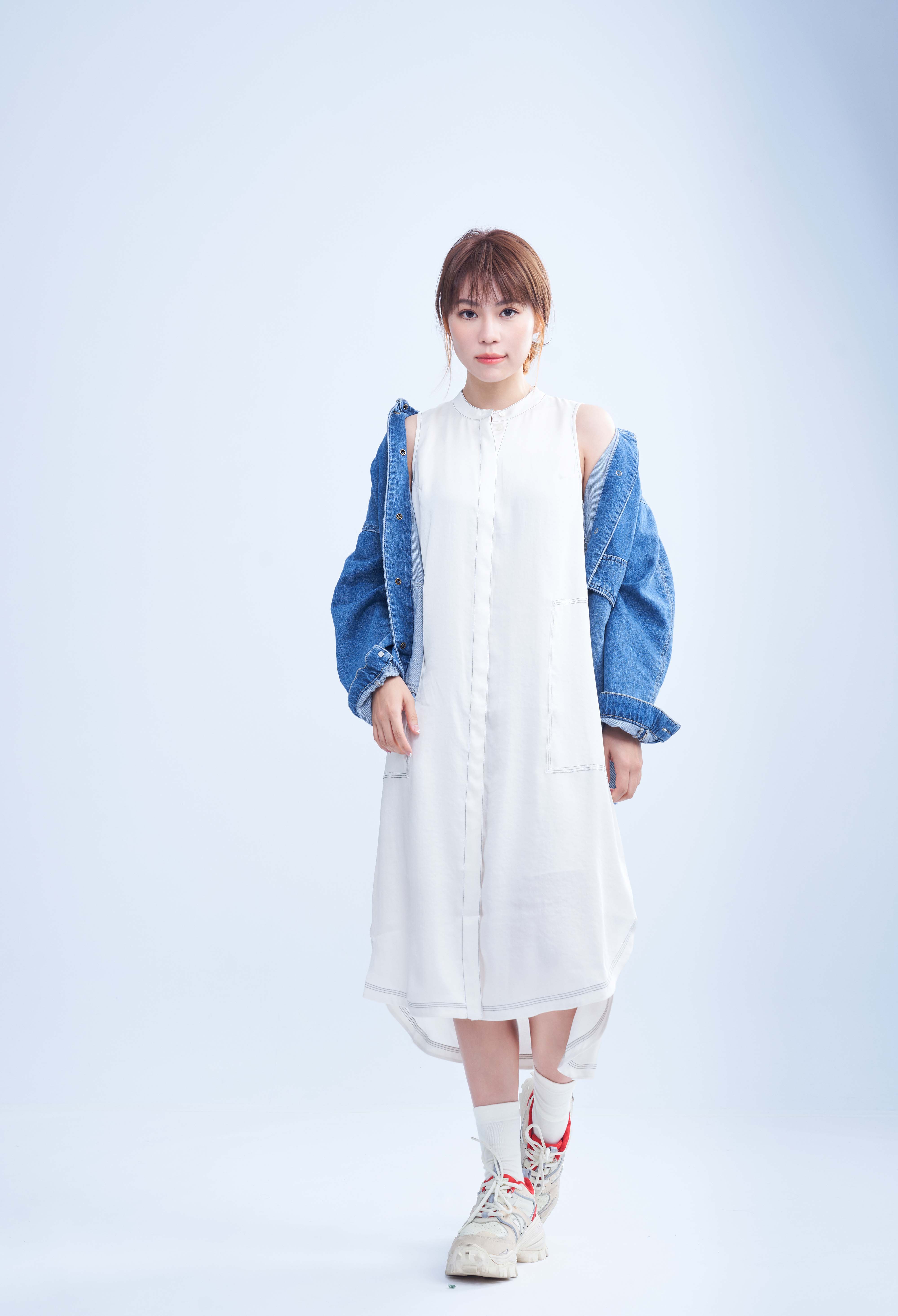 新生代乐趣唱作人华承妍 新歌《我想陪你》 轻柔飘如云朵