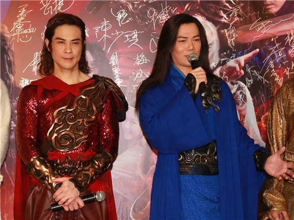 〈Yes 北京现场〉《风云》舞台剧终场  众主演出席