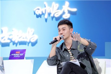 李荣浩专业点评