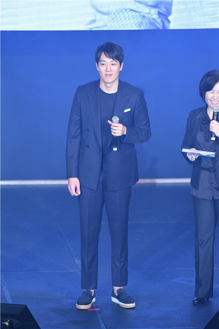 韩星金来元举办粉丝见面会
