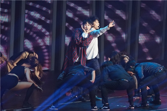 男团Super JuniorEXO、SHINee、Red Velvet、NCT 127等在红馆举办演唱会
