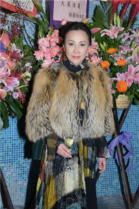 邝美云、佘诗曼、刘嘉玲等出席「餐厅开张」活动