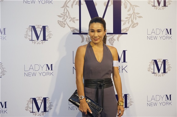 杨千嬅、周汶錡及黄佩霞出席甜品店开幕活动