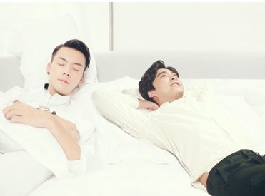 周冬雨马思纯余文乐彭于晏 盘点娱乐圈里的好闺(基)蜜(友)