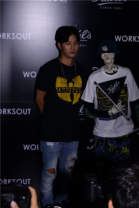品牌Kiehl’s(契尔氏)Photo wall举行活动 SHOW ME THE MONEY第四季优胜GXNZI等出席